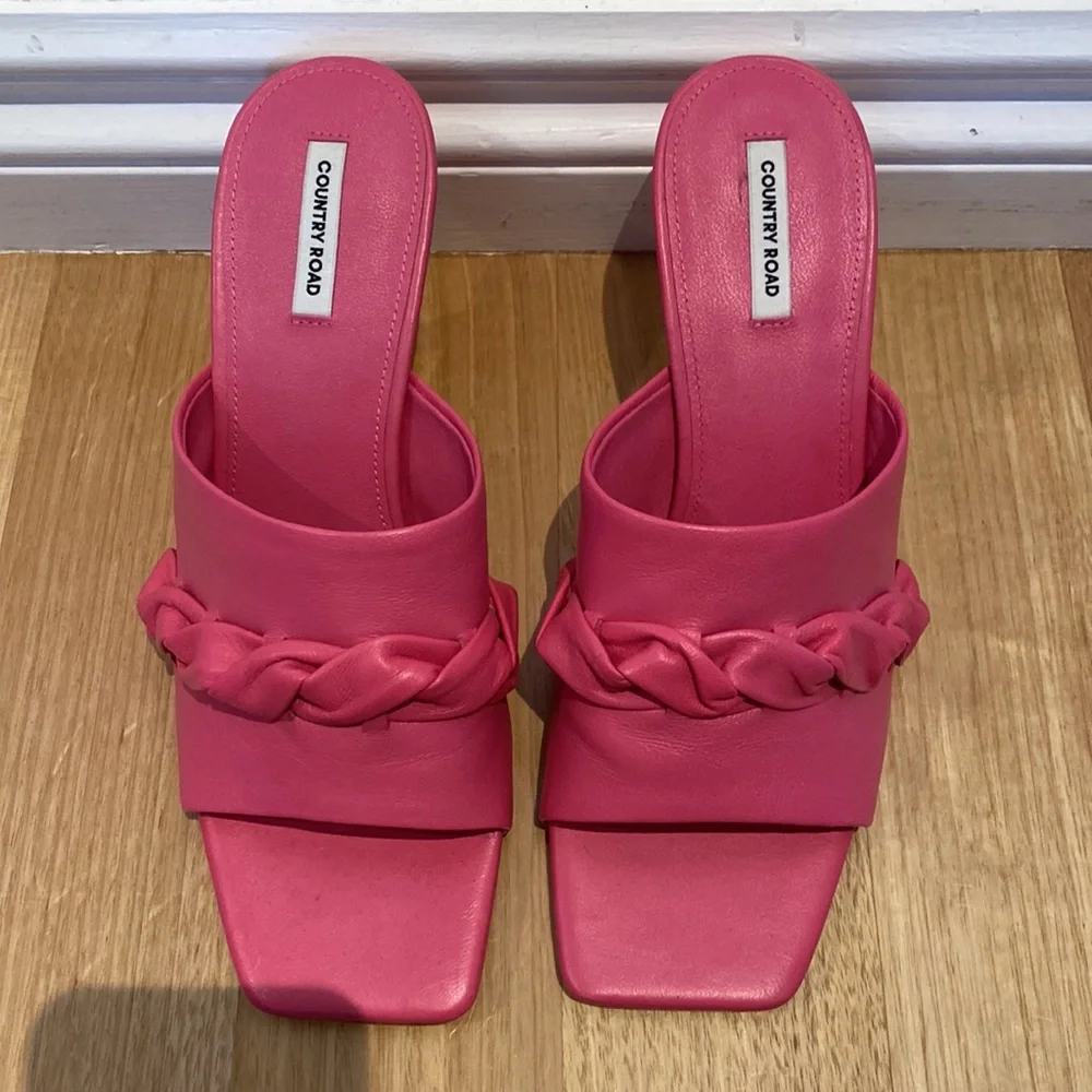 Country Road - Caroline Kitten Heel - Size 41 - Picture 3 of 7